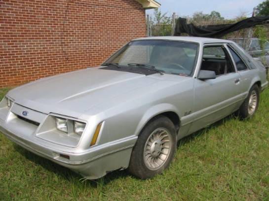 1986 Ford Mustang 5.0 - Silver
