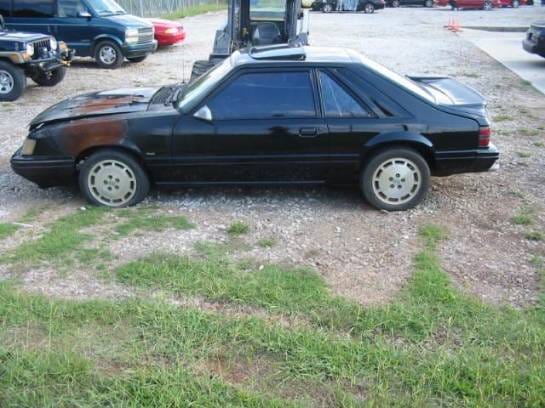 1986 Ford Mustang 2.3 L 5 speed - Black thumbnail 2