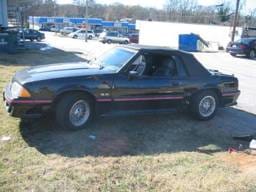 1988 Ford Mustang 5.0 Auto AOD - Black/Pink