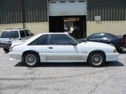 1989 Ford Mustang 5.0 T5 - White