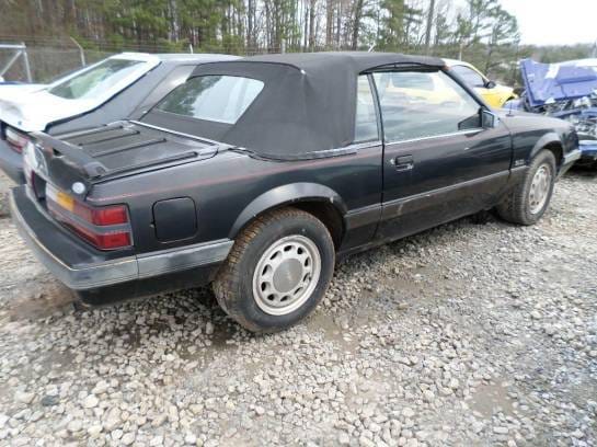 1985 Mustang Convertible thumbnail 2