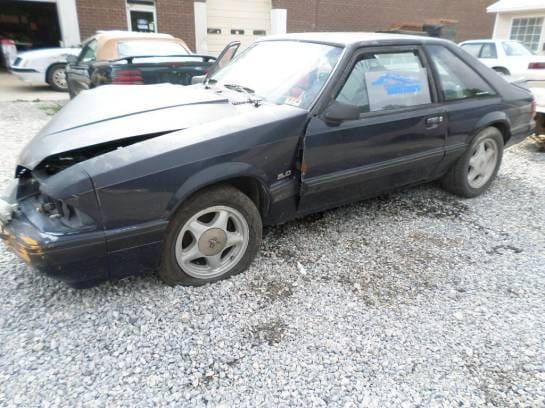 1990 Mustang Hatchback thumbnail 3