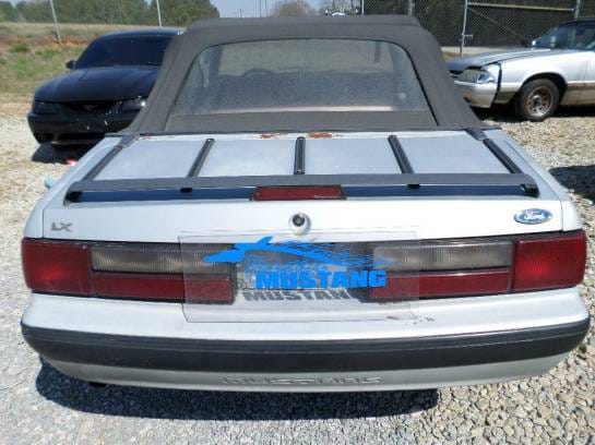 1993 Ford Mustang Convertible 2.3  thumbnail 3