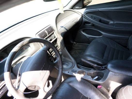 2002 GT Convertible 4.6 SOHC 4R7W thumbnail 5