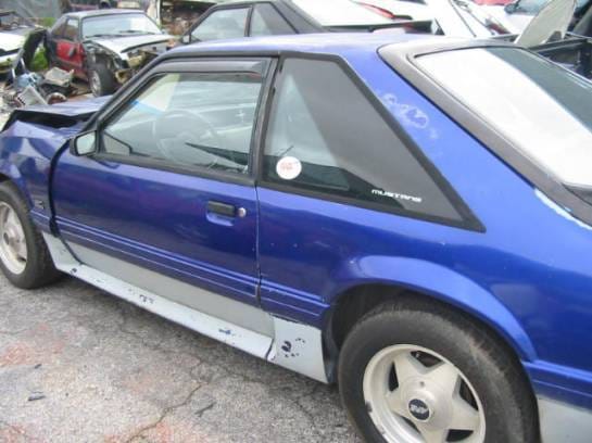 1989 Ford Mustang 5.0 HO Automatic - Blue