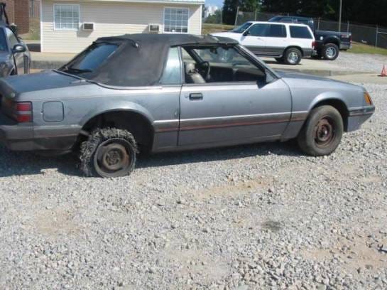 1985 Ford Mustang 5.0 - Gray thumbnail 2