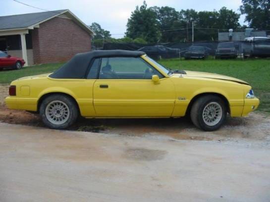 1991 Ford Mustang 5.0 HO T-5 Five Speed - Yellow thumbnail 2
