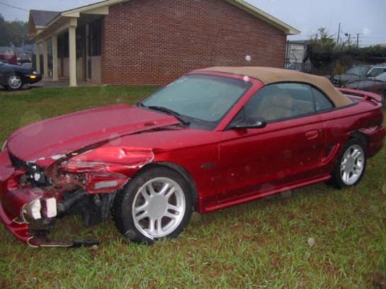 1997 Ford Mustang 4.6 Automatic - Red