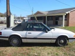 1993 Ford Mustang 4 CYL 2.3L Automatic - White