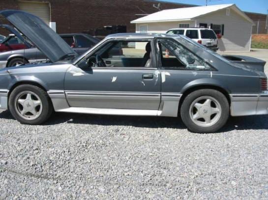 1989 Ford Mustang 5.0 HO T-5 Five Speed - Gray