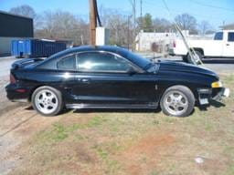 1995 Ford Mustang 5.0 Cobra Motor T-5 5-speed - Black