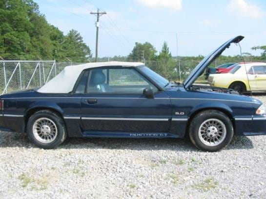1989 Ford Mustang 5.0 L Auto AOD - BLUE