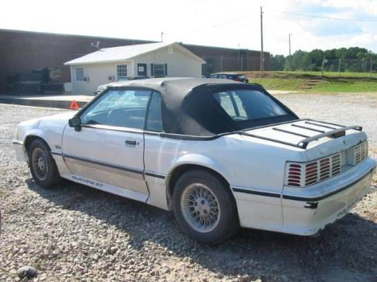 1989 Ford Mustang 5.0 V8 5 Speed - White thumbnail 2