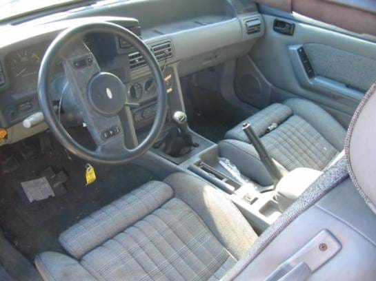 1989 Ford Mustang 5.0 V8 5 Speed - White thumbnail 3