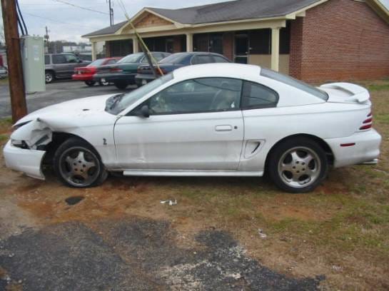 1995 Ford Mustang 302 Cobra T-5 5-Speed - White