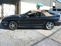 1995 Ford Mustang 5.0 AOD-E Automatic - Black / Tan Top