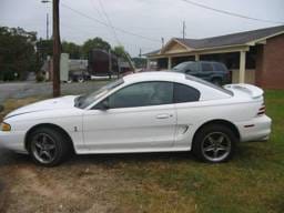 1995 Ford Mustang NO GOOD T-45 - White