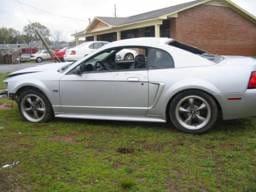 2000 Ford Mustang 4.6 2V 5-Speed - Silver