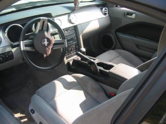 2005 V6 Mustang Coupe- Black thumbnail 4