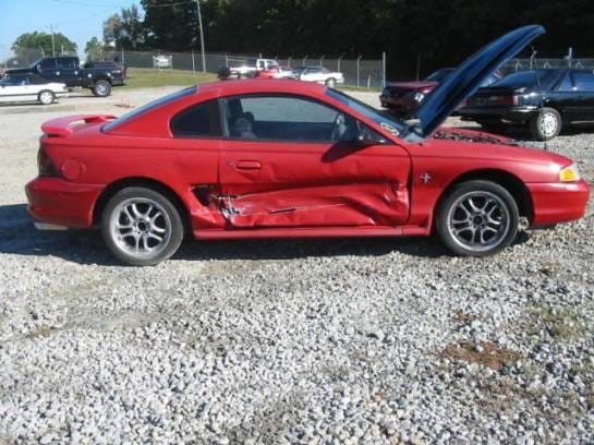 94-98 Ford Mustang Coupe 3.8 Automatic - Red thumbnail 2