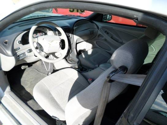 99-04 Ford Mustang Coupe 3.8 Automatic - Silver thumbnail 4