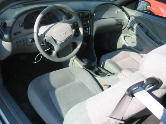 99-04 Ford Mustang Convertible 3.8 Automatic - White thumbnail 3