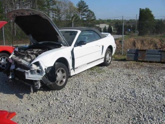99-04 Ford Mustang Convertible 3.8 Automatic - White thumbnail 4