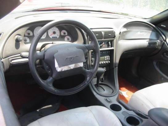 99-04 Ford Mustang Convertible 4.6 Automatic - Red thumbnail 3