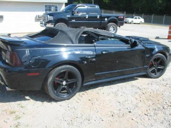 99-04 Ford Mustang Convertible 4.6 Automatic - Black thumbnail 2