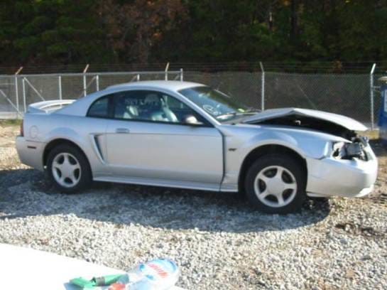 99-04 Ford Mustang Coupe 4.6 Automatic - Silver thumbnail 4