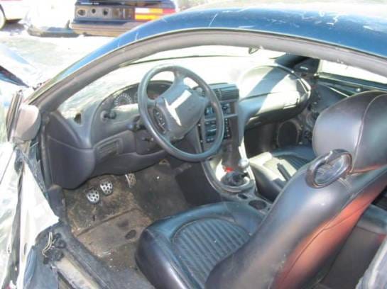 2001 Ford Mustang Bullitt 4.6 T3650 thumbnail 4
