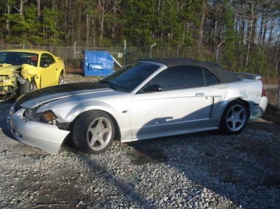 99-04 Ford Mustang Convertible 4.6 Manual - Silver