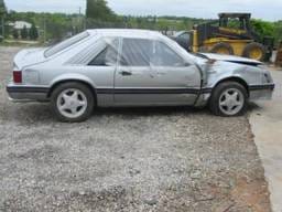 83-86 Ford Mustang Hatchback 5 Automatic - Silver