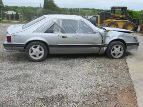 83-86 Ford Mustang Hatchback 5 Automatic - Silver
