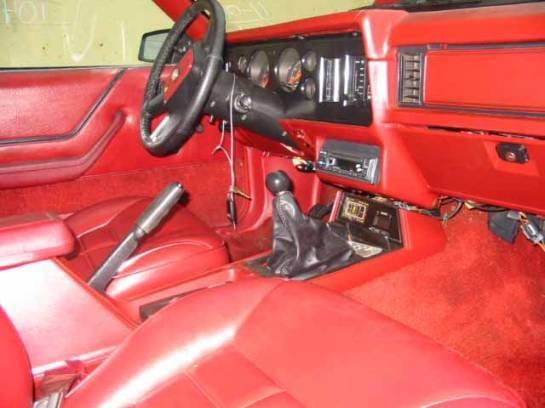 84-86 Ford Mustang Convertible 5 manual - red thumbnail 4