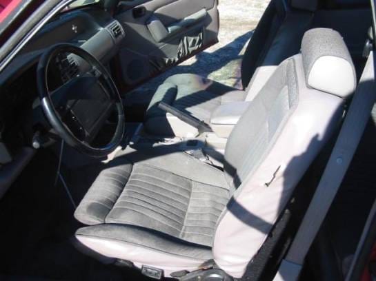 87-93 Ford Mustang Hatchback 5 Automatic - Red thumbnail 4