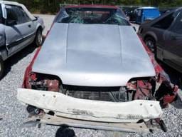 87-93 Ford Mustang Hatchback 5 Automatic - Red