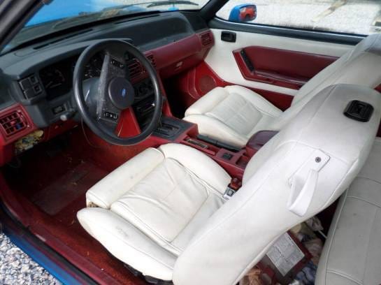 89 Ford Mustang Convertible 5 Automatic - Blue thumbnail 4