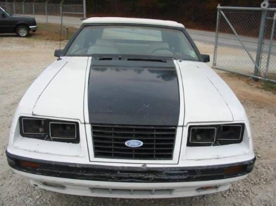 83-86 Ford Mustang Convertible 5 Manual - White thumbnail 4