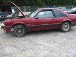 87-93 Ford Mustang Hatchback 5 Manual - Red