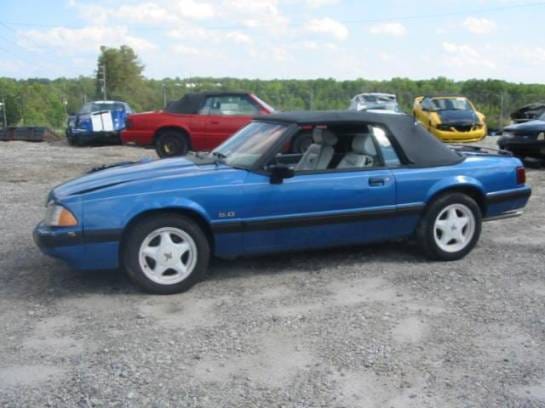 87-93 Ford Mustang Convertible 5 Automatic - Blue