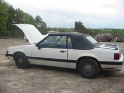 87-93 Ford Mustang Convertible 5 Automatic - White