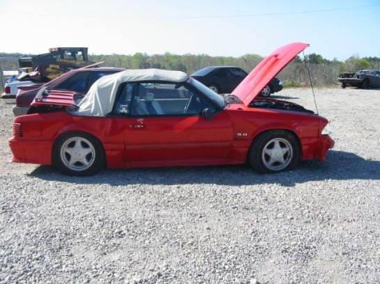 87-93 Ford Mustang Convertible 5 Automatic - Red thumbnail 2