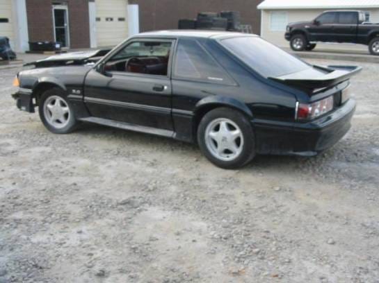 87-93 Ford Mustang Hatchback 5 Automatic - Black
