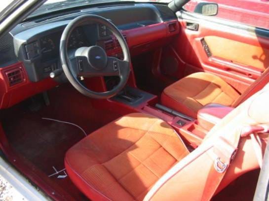 87-93 Ford Mustang Convertible 5 Automatic - White thumbnail 3