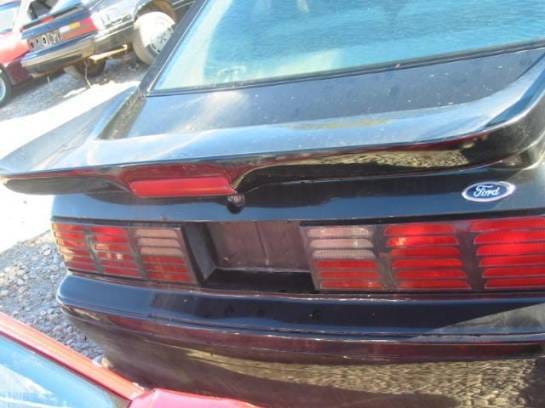 87-93 Ford Mustang Hatchback 5 Automatic - Red & Black thumbnail 5