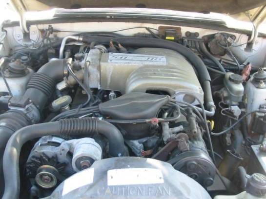 87-93 Ford Mustang Convertible 5 Automatic - White thumbnail 2