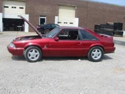 87-93 Ford Mustang Hatchback 5 Manual - Red