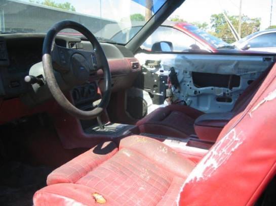 87-93 Ford Mustang Convertible 5 Automatic - White thumbnail 4
