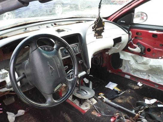 94-98 Ford Mustang Convertible 5 Automatic - Red thumbnail 4